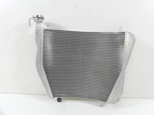 2018 Ducati Panigale 1100 V4 S Straight Coolant Radiator - No Leaks 54811355A | Mototech271