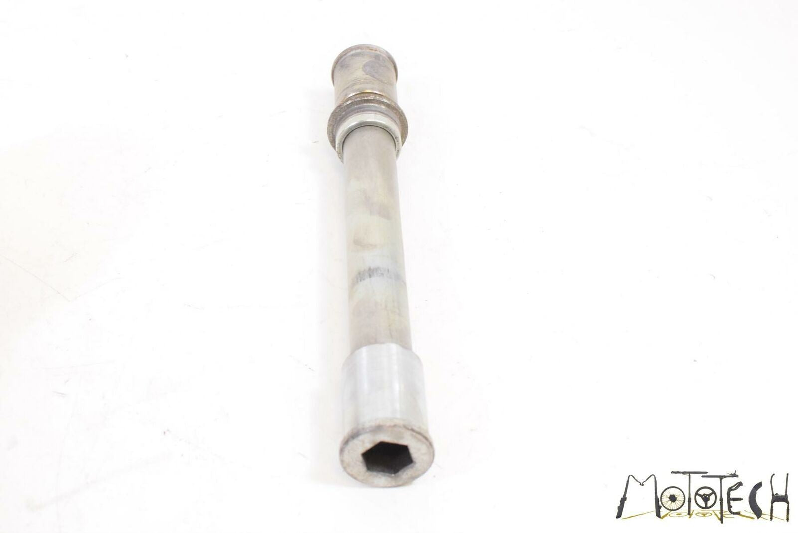2005 Kawasaki ZZR1200 ZX1200 Front Axle Spindle 41068-1327 {{ shop.shopifyCountryName }} - Mototech271