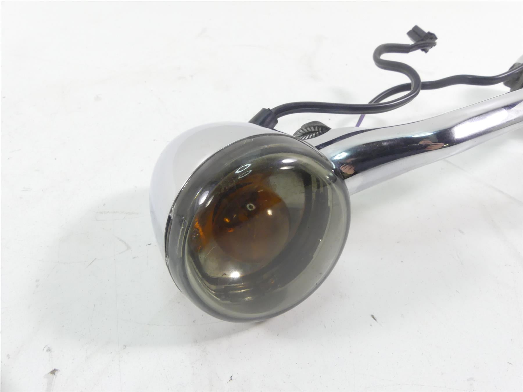 2007 Harley FLHTCU SE CVO Electra Glide Rear Blinker Turn Signal Bar 68997-04 {{ shop.shopifyCountryName }} - Mototech271