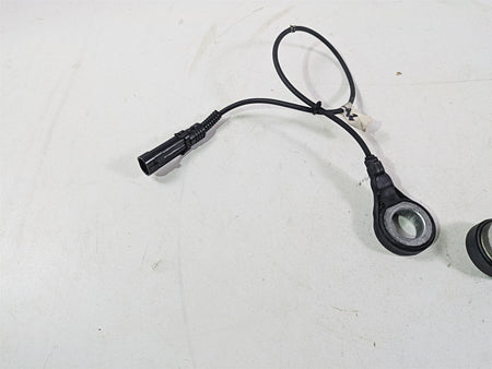 2015 Harley Touring FLHTKL Electra Glide Abs Brake Speed Sensor Set 40615-08 {{ shop.shopifyCountryName }} - Mototech271