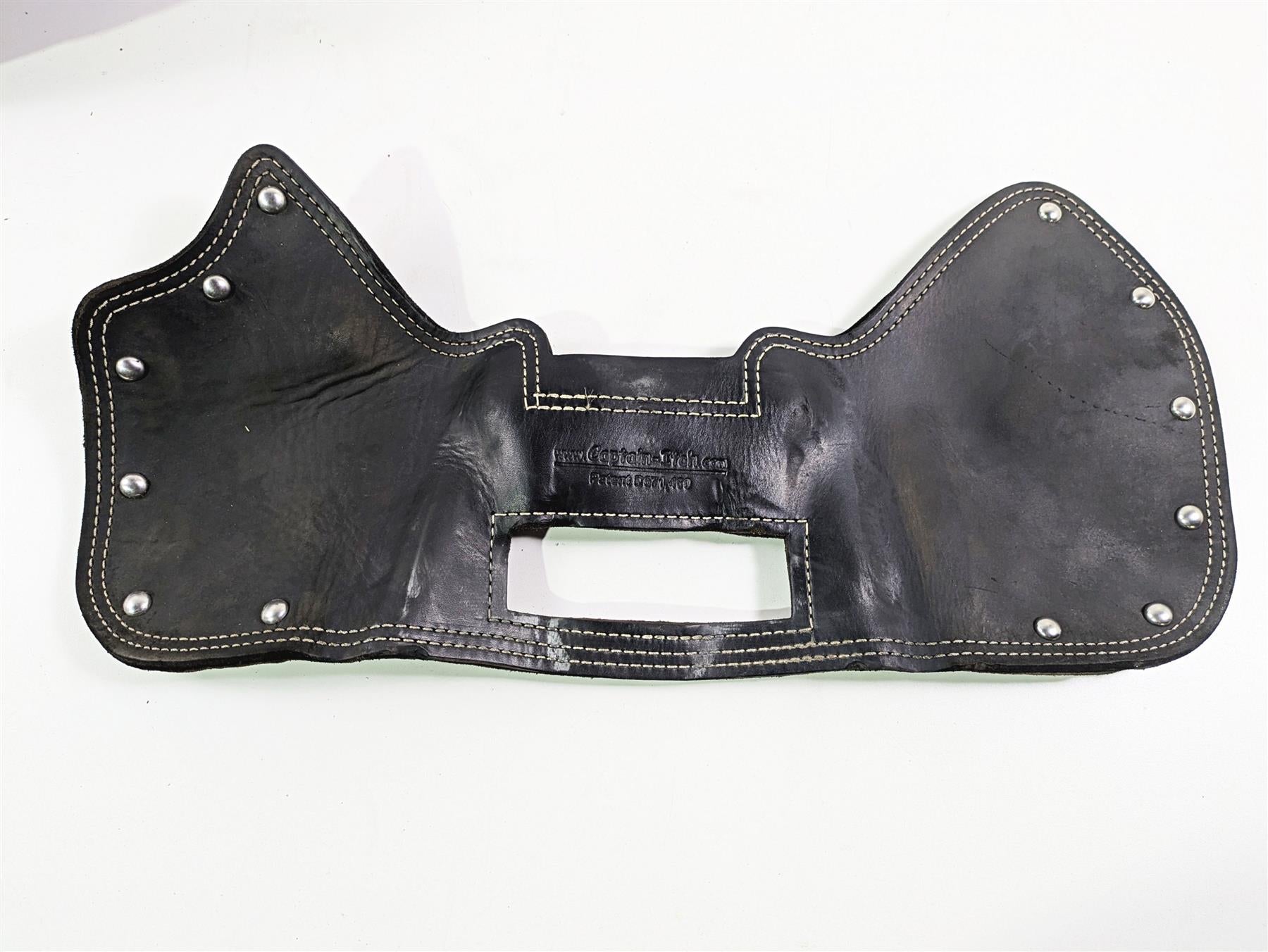 2018 Indian Springfield Dark Horse Stock Seat Saddle + Heat Shield 2686580 {{ shop.shopifyCountryName }} - Mototech271
