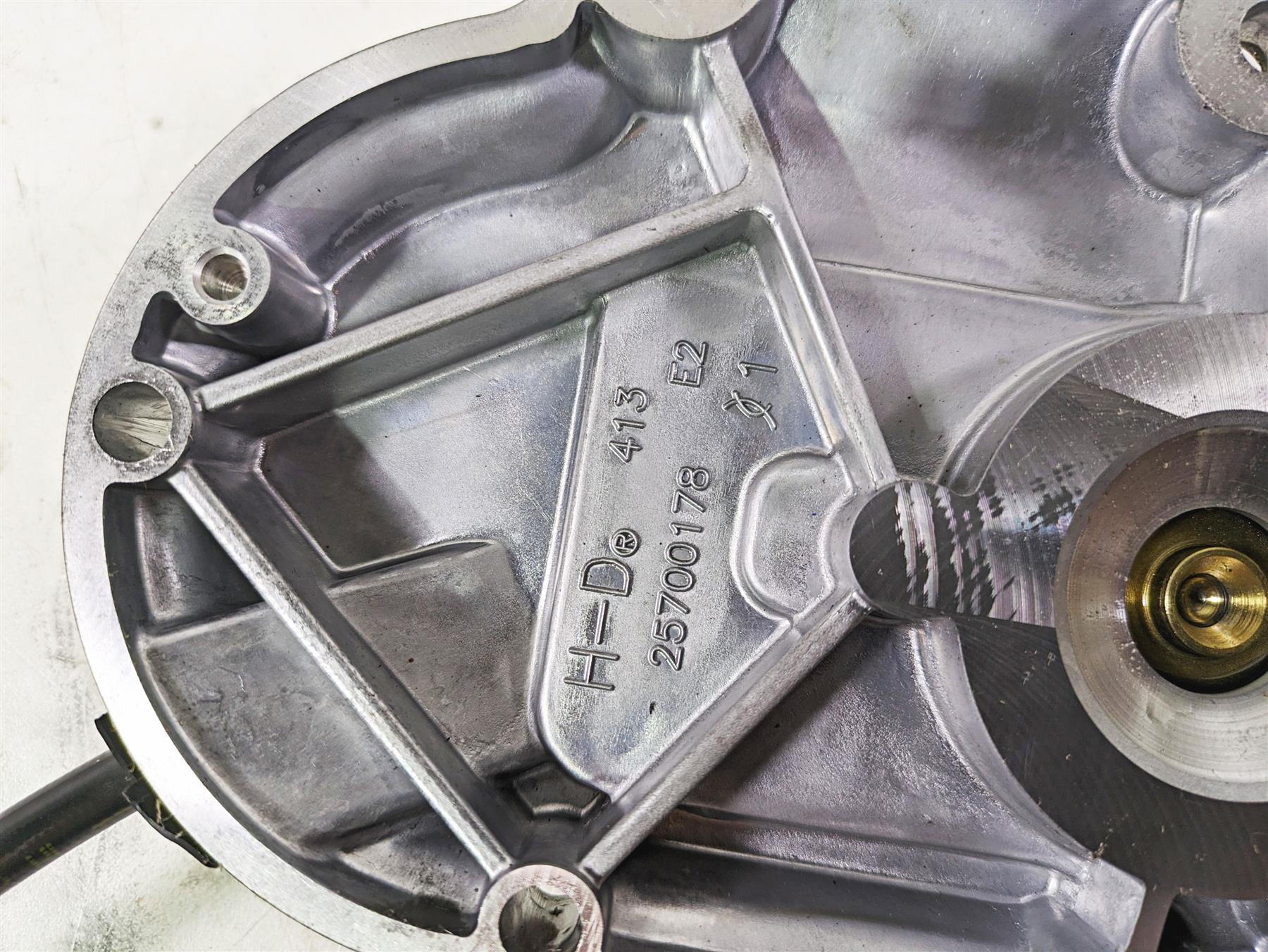 2015 Harley Touring FLHXS Street Glide Clutch Slave Cylinder 25700178 {{ shop.shopifyCountryName }} - Mototech271