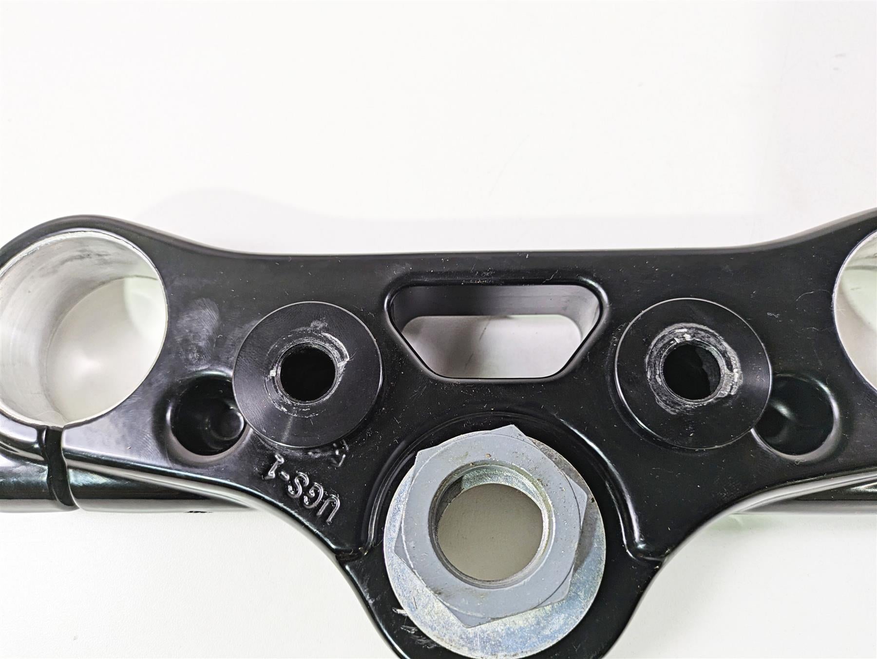 2011 Harley FXDC Dyna Super Glide Upper Triple Tree Steering Clamp 45538-08 {{ shop.shopifyCountryName }} - Mototech271