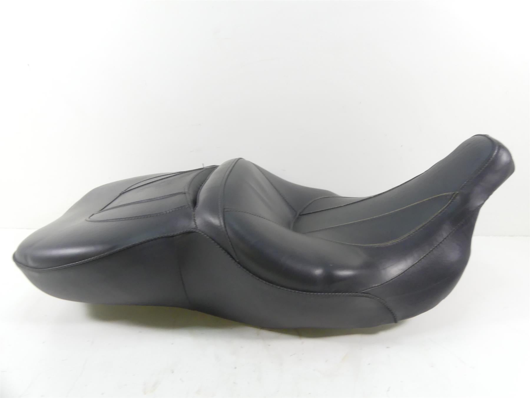 2007 Harley Touring FLHTCU SE CVO Electra Glide Heated Dual Saddle Seat 51718-06 | Mototech271