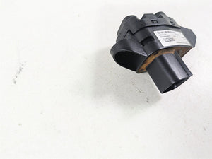 2015 Harley Touring FLHTKL Electra Glide Auxiliary Switch Kit 69200172