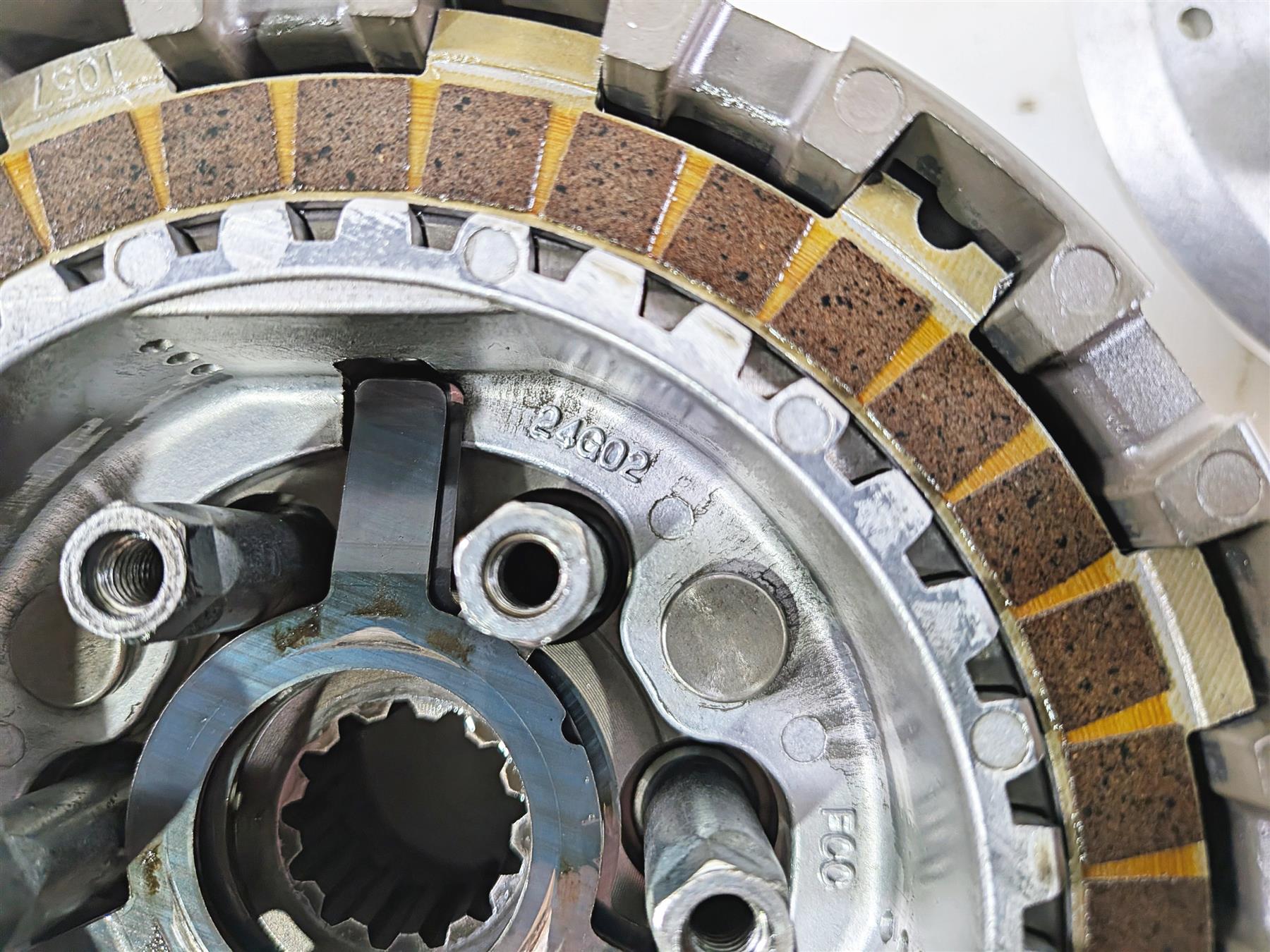 2017 BMW S1000RR K46 Clutch Basket Pressure Plate Friction Disc Set 21217715331 {{ shop.shopifyCountryName }} - Mototech271