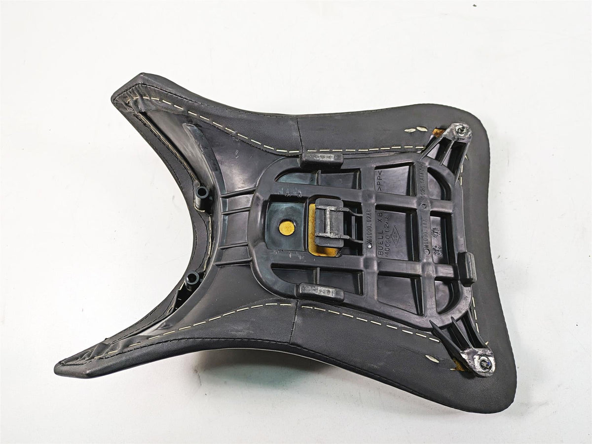 2008 Buell 1125 R Front Rider Driver Seat Saddle - Read M0090.02A8 {{ shop.shopifyCountryName }} - Mototech271