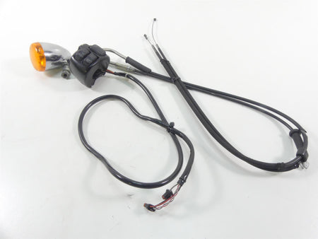 2017 Harley Dyna FXDB Street Bob Right Hand Control Switch & Blinker 71500360 {{ shop.shopifyCountryName }} - Mototech271