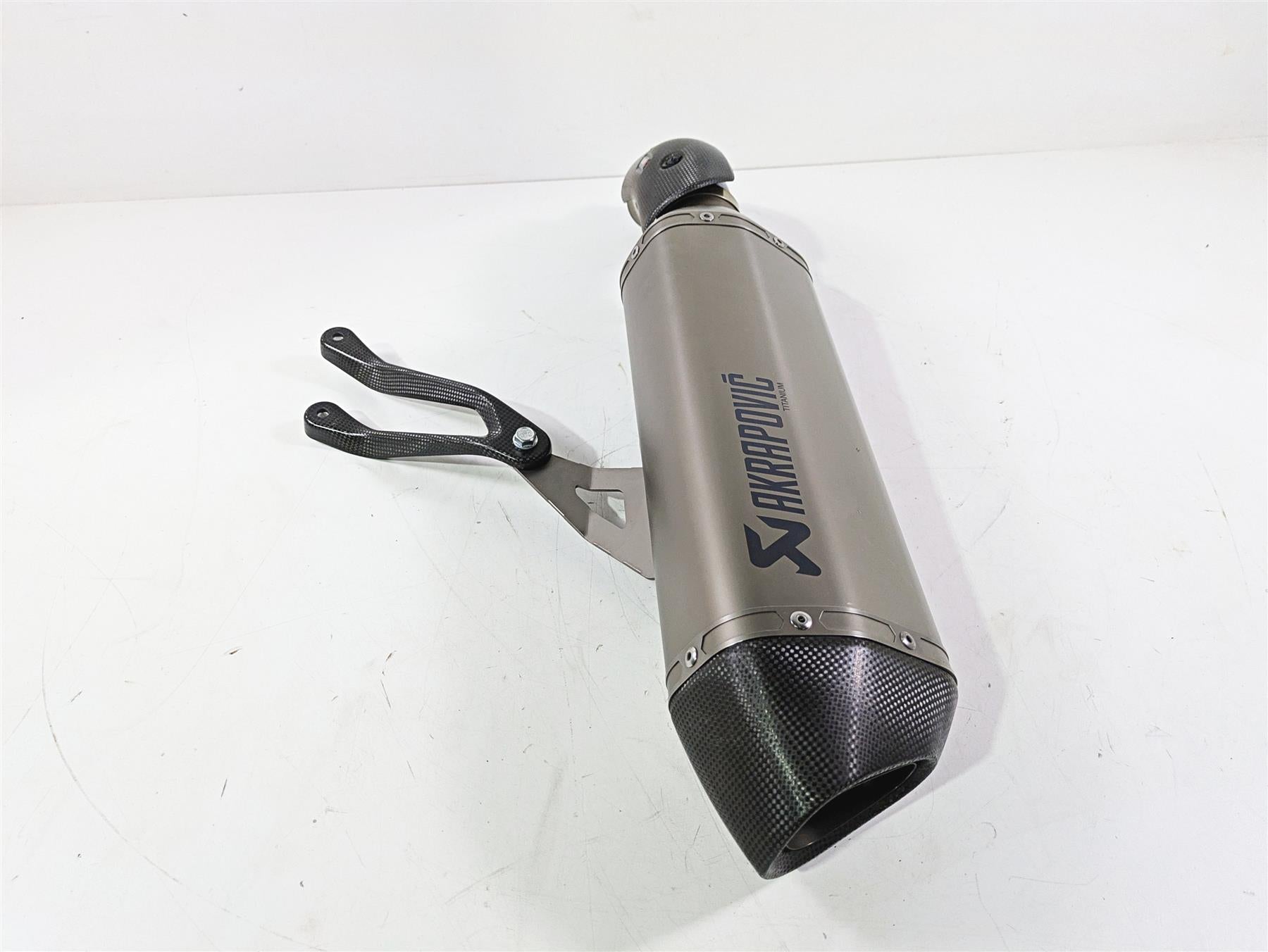 2016 BMW S1000RR K46 Akrapovic Exhaust Muffler Titanium S-B10SO2-HRT M-HR045 {{ shop.shopifyCountryName }} - Mototech271