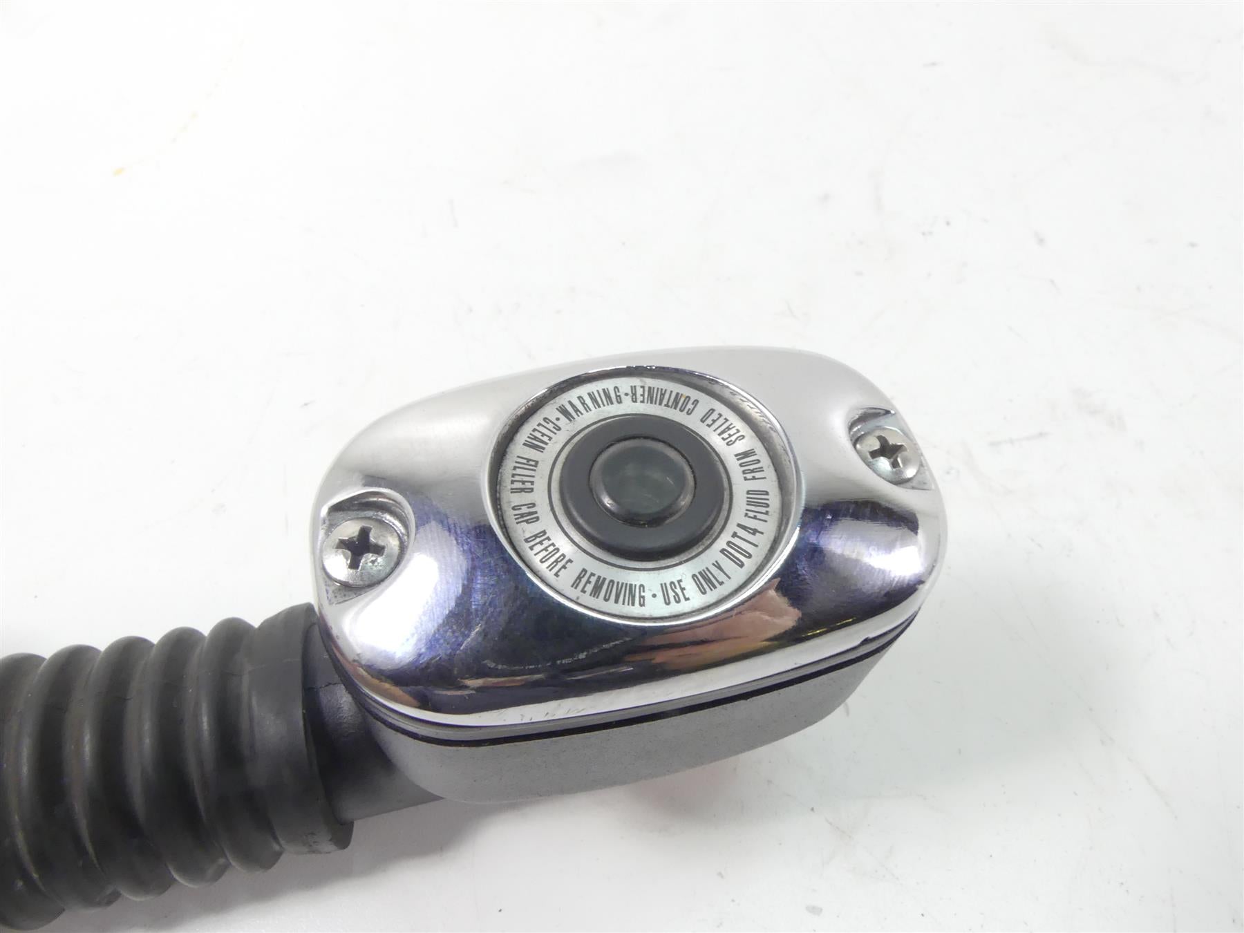 2007 Harley Touring FLHR SE CVO Road King Rear Brake Master Cylinder 46425-05A {{ shop.shopifyCountryName }} - Mototech271
