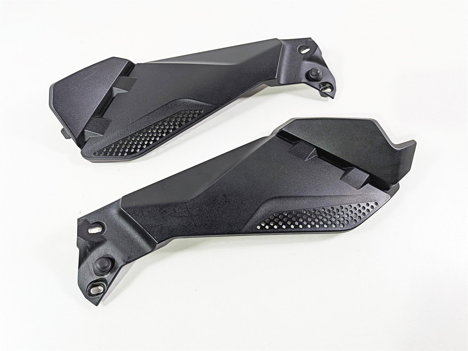 2015 BMW R1200GS K50 Lower Side Tank Fairing Set READ 46638528676 46638528675 {{ shop.shopifyCountryName }} - Mototech271