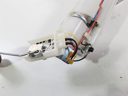 2022 Kawasaki ZX10R ZX1000 Ninja Fuel Gas Petrol Pump 49040-0798 {{ shop.shopifyCountryName }} - Mototech271