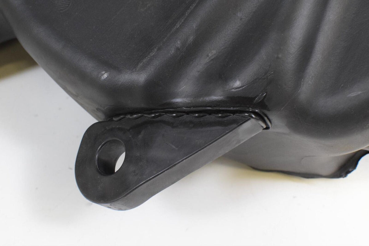 09 BMW R1200RT R1200 RT K26 Fuel Gas Petrol Tank Reservoir 16117699596 {{ shop.shopifyCountryName }} - Mototech271