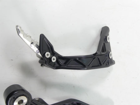 2022 Indian FTR1200 S Rear Passenger Footpeg Foot Peg Bracket Set 1024090 {{ shop.shopifyCountryName }} - Mototech271