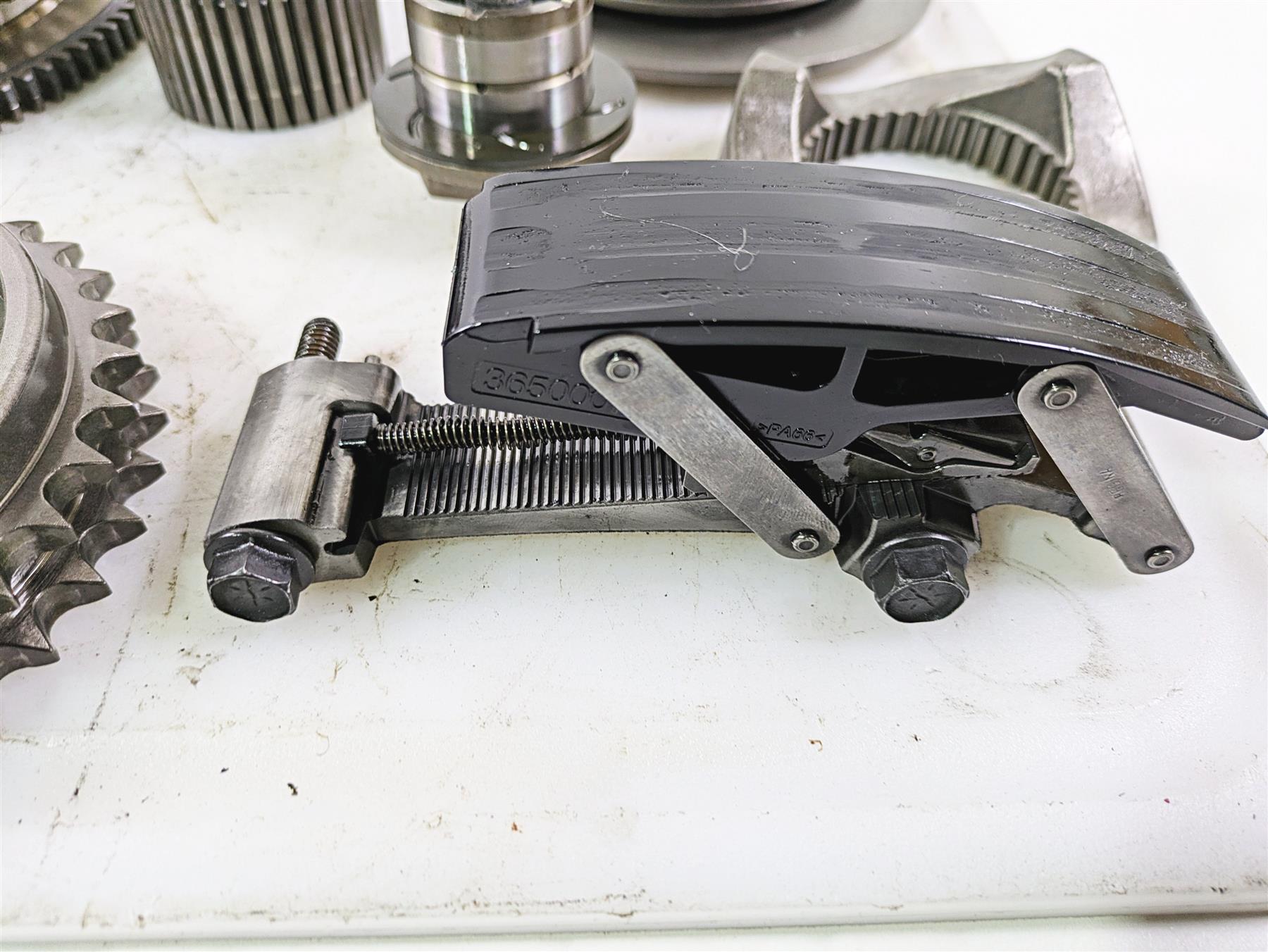 2019 Harley Softail FXDR 114 Clutch Primary Drive Set Kit 37000263A {{ shop.shopifyCountryName }} - Mototech271