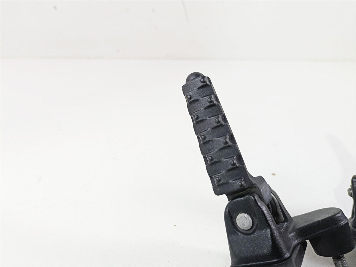 2018 KTM 1290 Super Duke R Rear Passenger Footpeg Set 6130304800033S {{ shop.shopifyCountryName }} - Mototech271