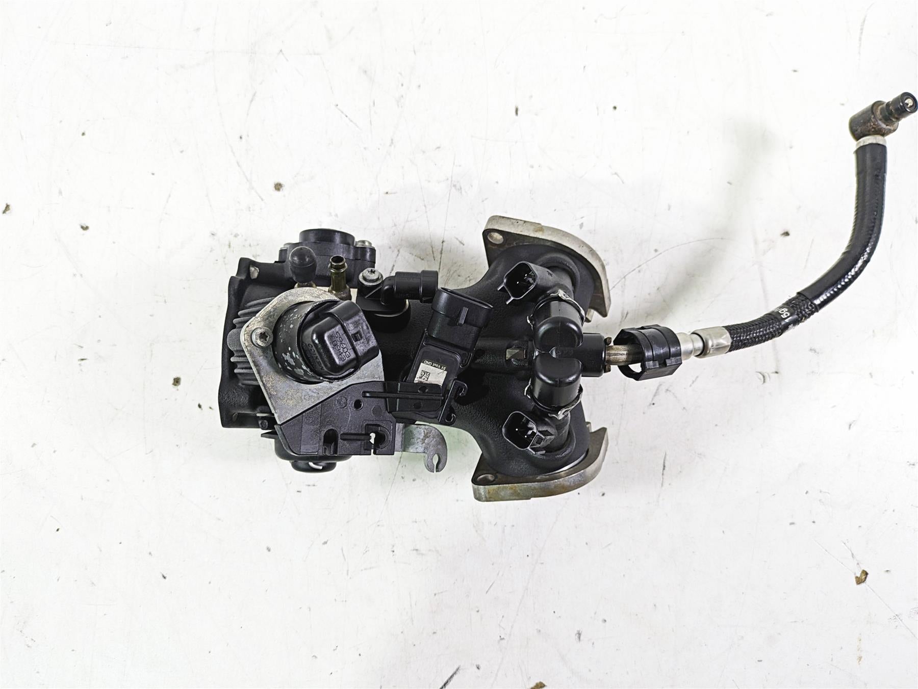 2013 Harley FXDWG Dyna Wide Glide Throttle Body Fuel Injection 27618-06A {{ shop.shopifyCountryName }} - Mototech271