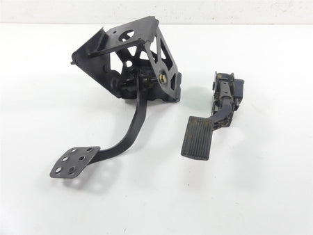 2020 Can Am Maverick X3 XMR Turbo RR Foot Brake Accelerate Pedal Set 707001803 {{ shop.shopifyCountryName }} - Mototech271