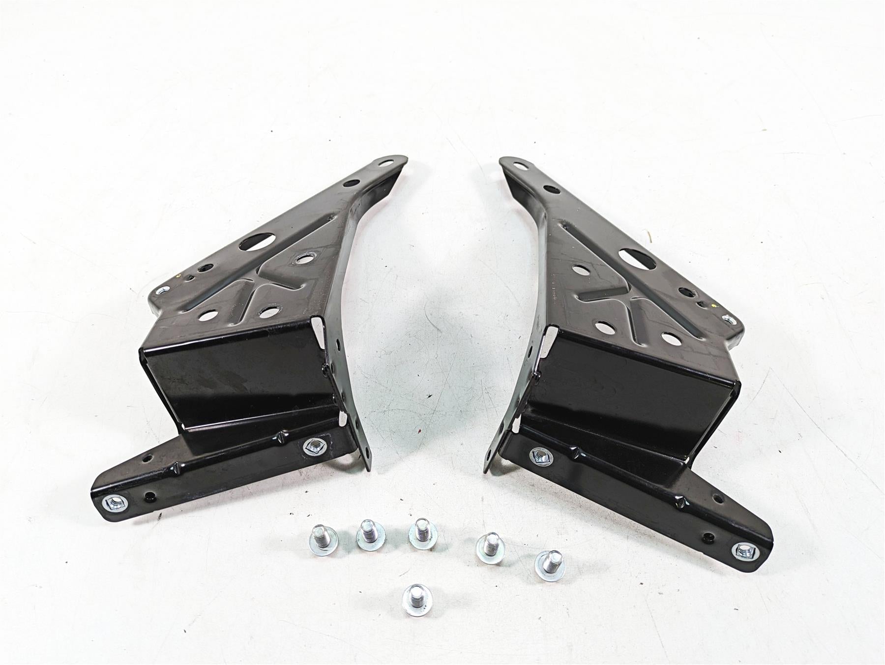 2020 Harley Touring FLHX Street Glide Front Fairing Mounting Brackets 57000170 {{ shop.shopifyCountryName }} - Mototech271