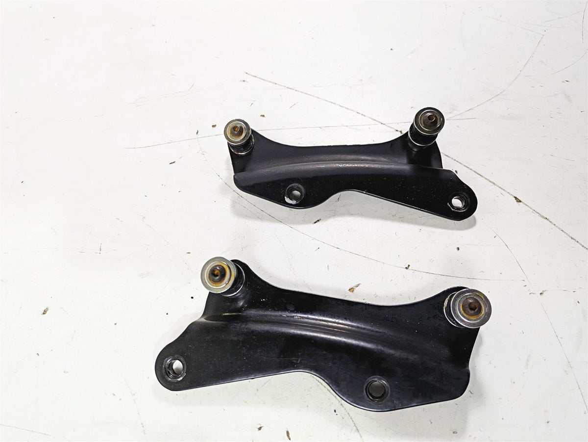 2016 Harley Touring FLTRX Road Glide Sissy Bar Mounts Quick Release 52300353 {{ shop.shopifyCountryName }} - Mototech271