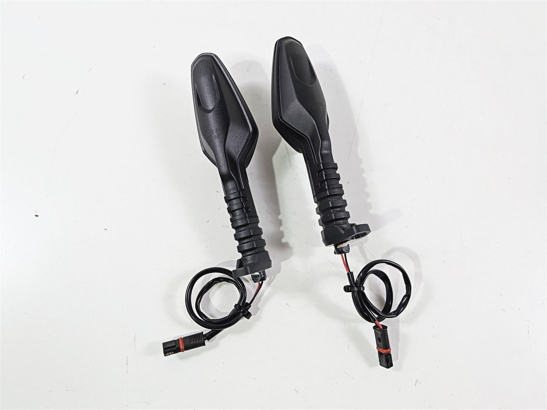 2021 BMW R1250GS K51 Adventure Front Blinker Turn Signal Set 63138557204-Mototech271