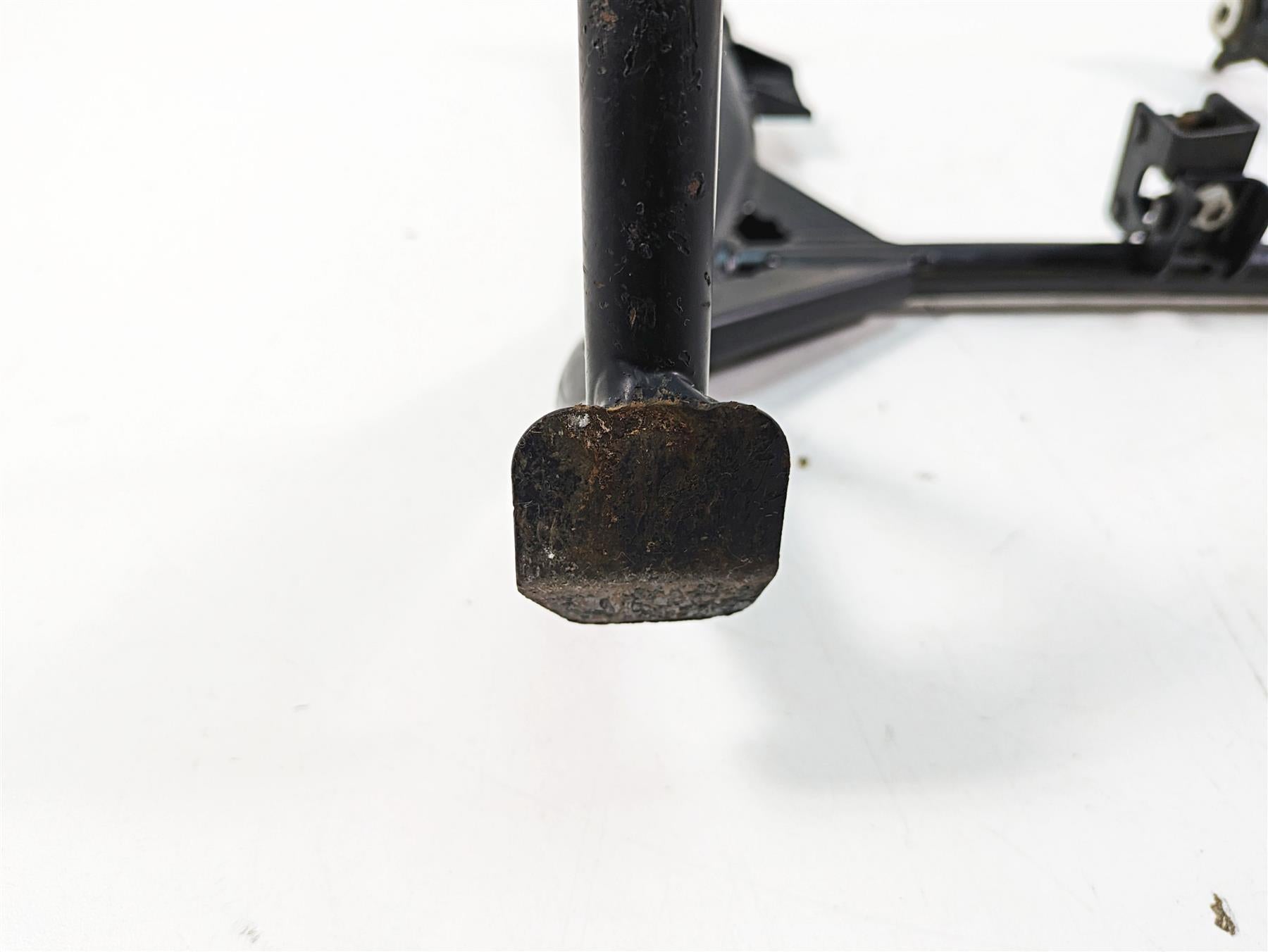 2020 KTM 1290 Super Adventure R Center Kickstand & Mounts 60303022200C1 {{ shop.shopifyCountryName }} - Mototech271