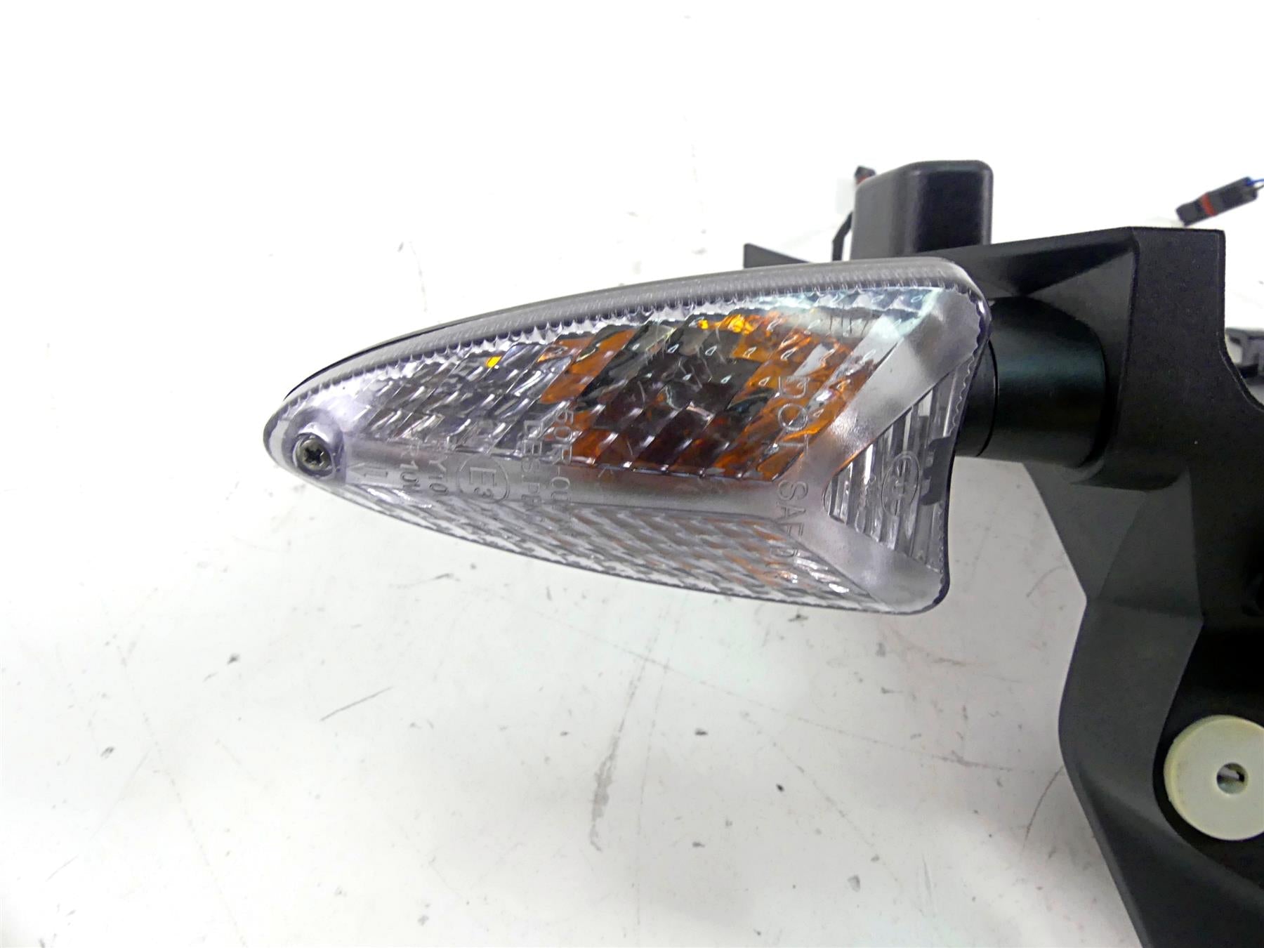 2015 BMW R1200GS GSW K50 License Plate Holder Rear Turn Signal Set 46628532317 {{ shop.shopifyCountryName }} - Mototech271