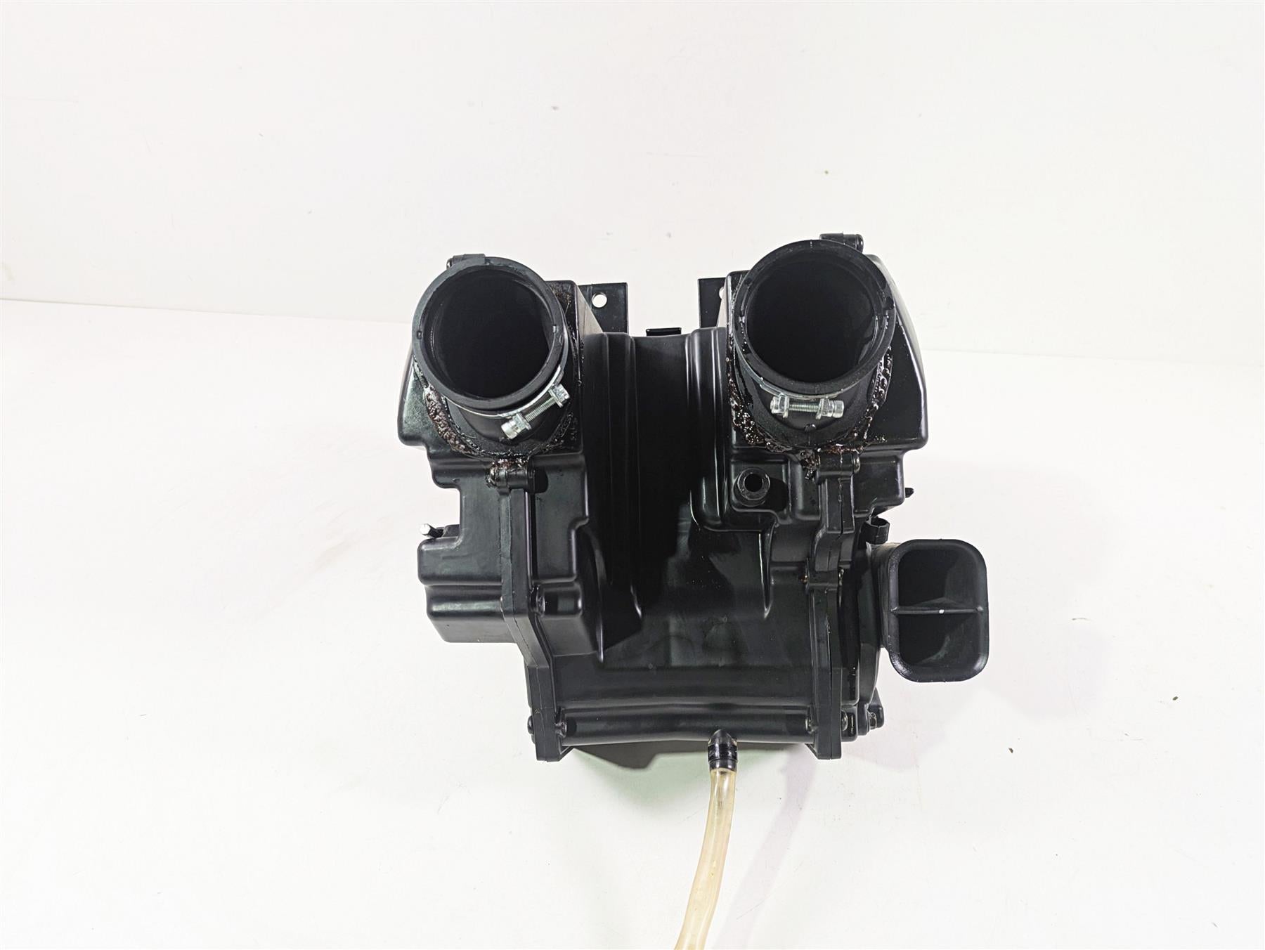 2013 Triumph Bonneville Air Box Cleaner Breather Filter T2209357 T2209356 {{ shop.shopifyCountryName }} - Mototech271