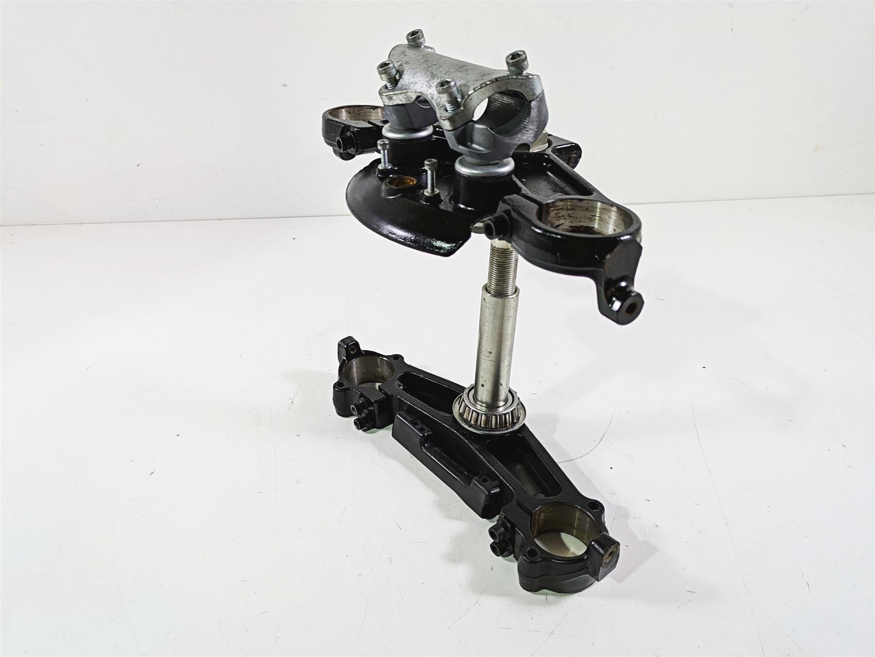 2017 Harley Touring FLHTKSE CVO E-Glide Upper Lower Triple Tree 49mm 45900091A {{ shop.shopifyCountryName }} - Mototech271