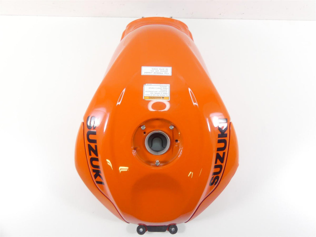 2022 Suzuki GSXR750 Fuel Gas Petrol Tank Reservoir - Read 44100-14JJ0-QRE {{ shop.shopifyCountryName }} - Mototech271