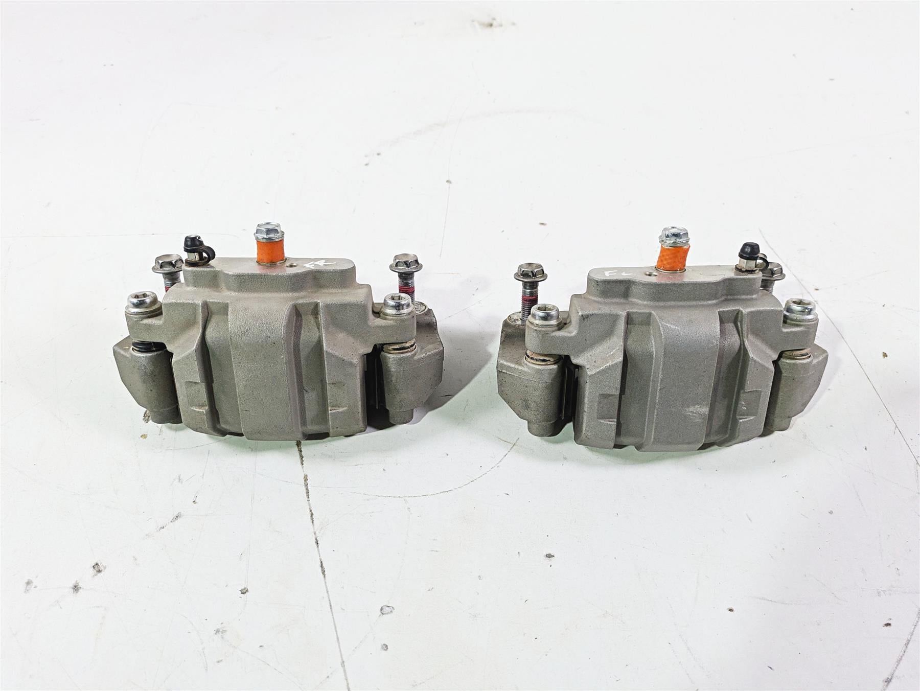 2020 Kawasaki Teryx KRX KRF 1000 Front Brake Caliper Set 43080-0221 43080-0222 {{ shop.shopifyCountryName }} - Mototech271