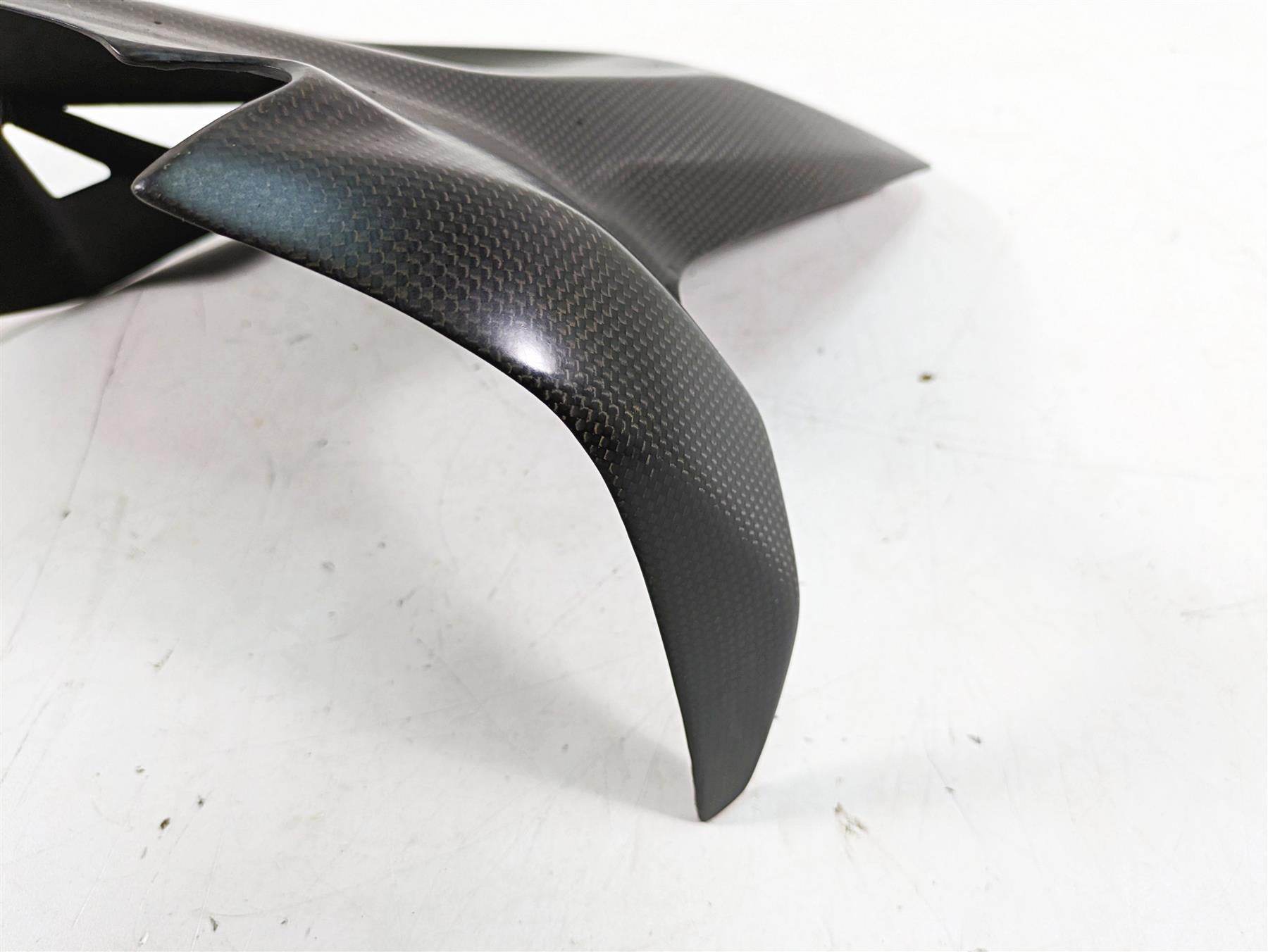 2016 Ducati Panigale 1299 S Carbon Fiber Rear Fender Mud Guard {{ shop.shopifyCountryName }} - Mototech271