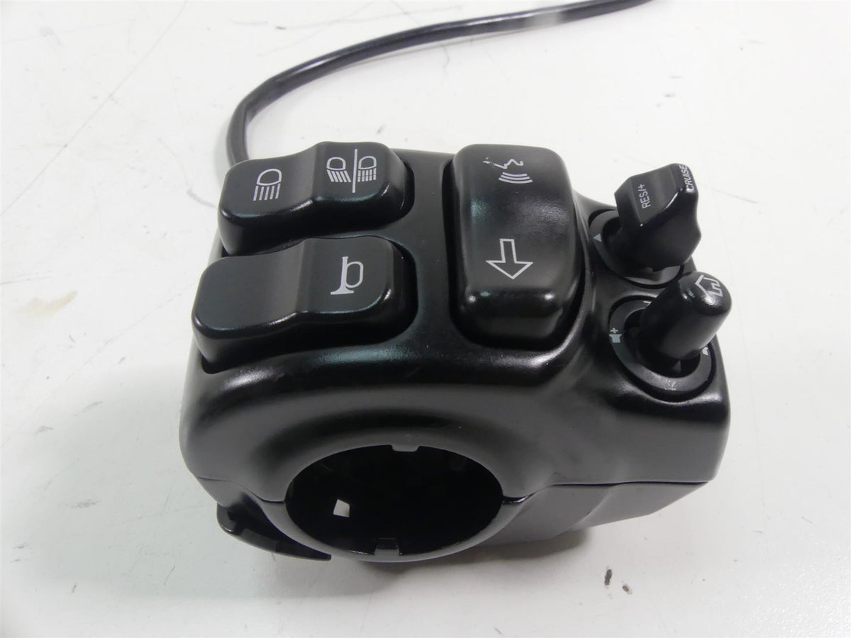 2016 Harley Touring FLTRX Road Glide Left Cruise Audio Control Switch 71500128B {{ shop.shopifyCountryName }} - Mototech271