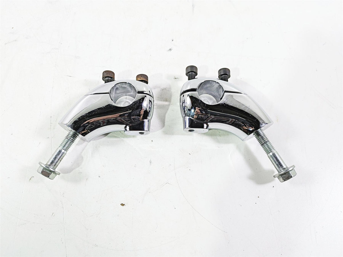 2006 Harley VRSCR Street V-Rod Handlebar Riser Mount Set 55945-06 55995-06 {{ shop.shopifyCountryName }} - Mototech271