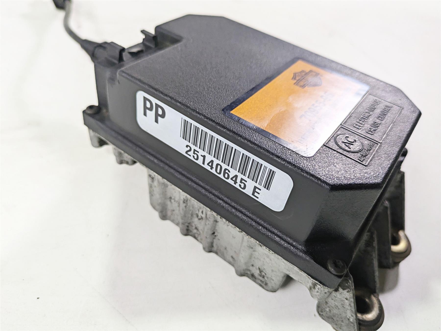 1996 Harley Touring FLHTCUI Electra Glide Cruise Control Module Ecu 70955-95 {{ shop.shopifyCountryName }} - Mototech271