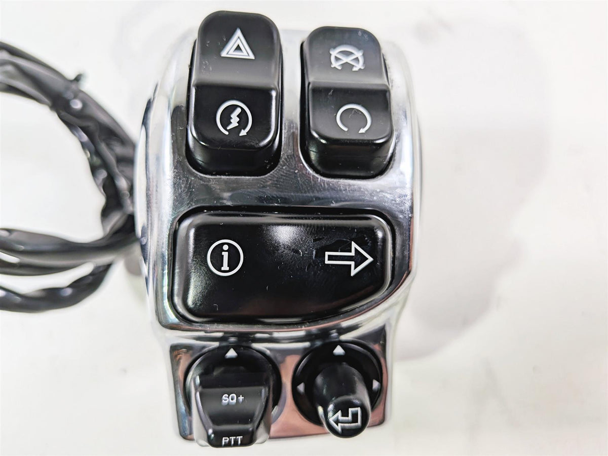 2015 Harley Touring FLTRUSE CVO Road Glide Right Hand Control Switch 71500083C-Mototech271