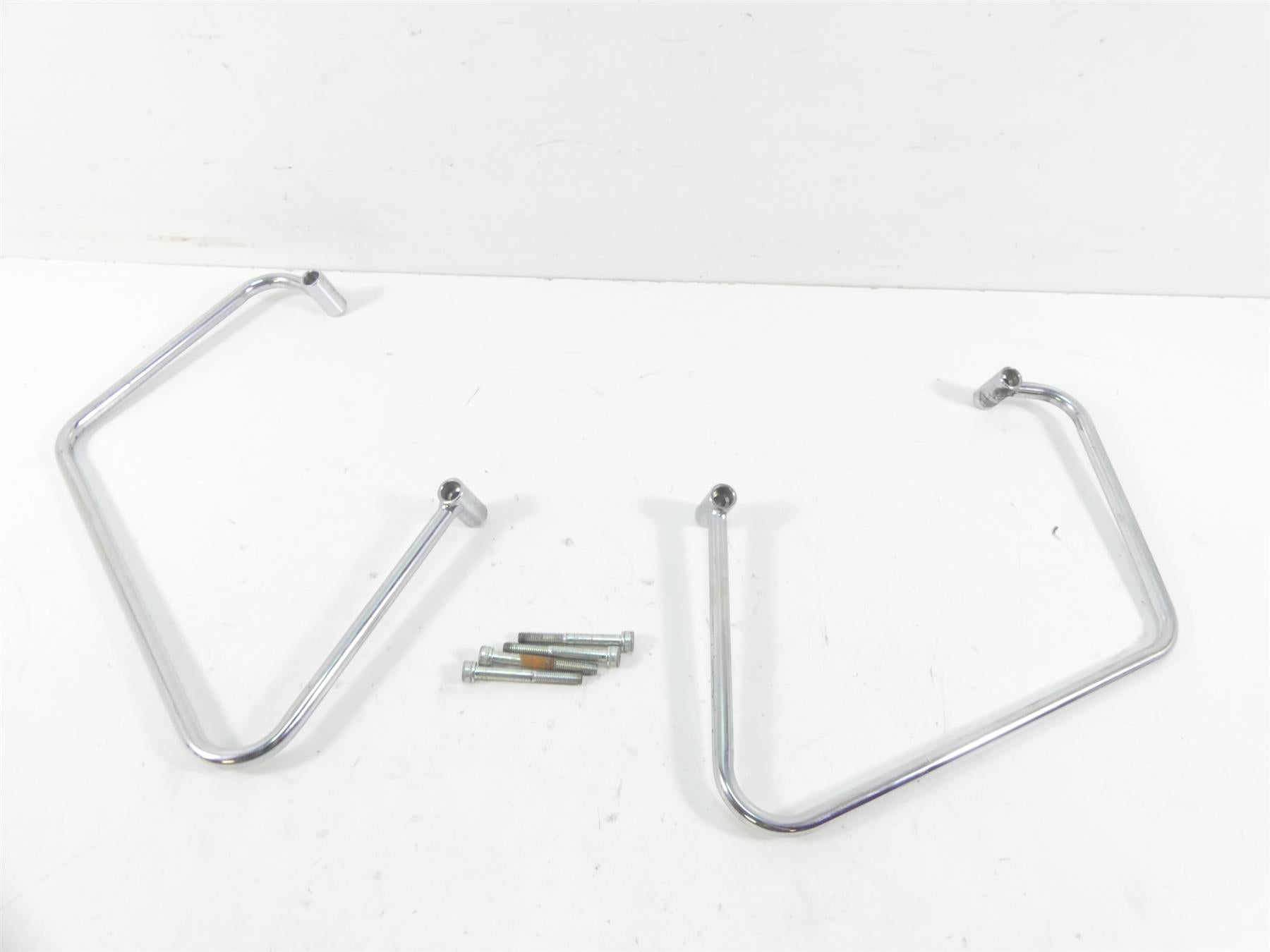 2007 Yamaha XVS1300 V-Star Saddlebag Holders Mounts Rails {{ shop.shopifyCountryName }} - Mototech271