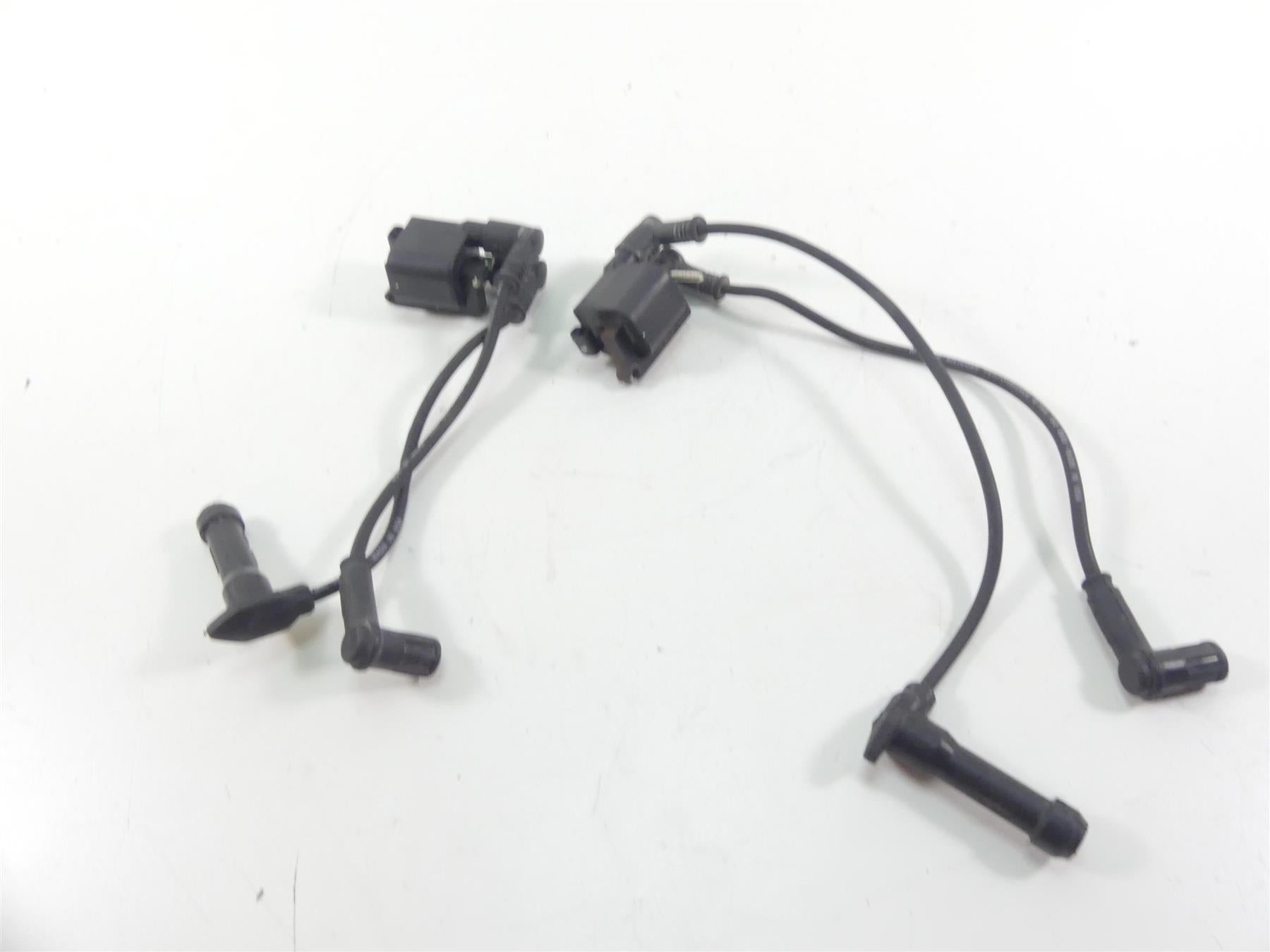 2008 Ducati Hypermotard 1100 Ignition Coils Wiring Plug Set 38040101C {{ shop.shopifyCountryName }} - Mototech271