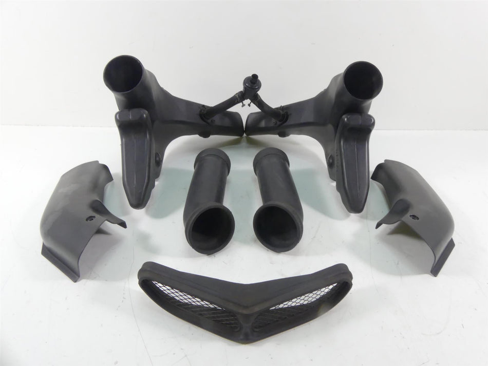 2001 Kawasaki ZX600J2 ZX6R Ninja Air Ducts & Tubes & Cover Set 14073-1768 {{ shop.shopifyCountryName }} - Mototech271
