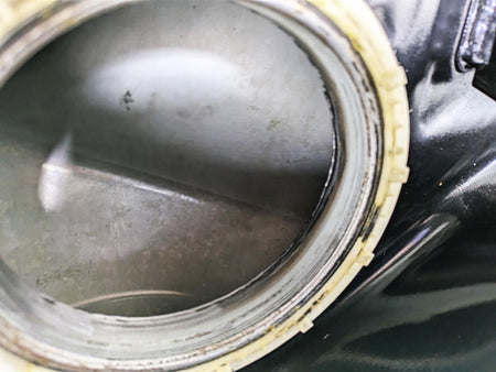 2012 BMW R1200R K27 Fuel Gas Petrol Tank Reservoir - Dents 16118535094 {{ shop.shopifyCountryName }} - Mototech271