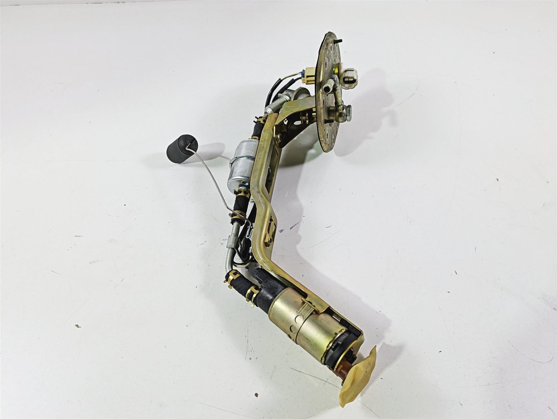 2006 Triumph Rocket 3 Fuel Gas Petrol Pump - Tested T2400445 {{ shop.shopifyCountryName }} - Mototech271