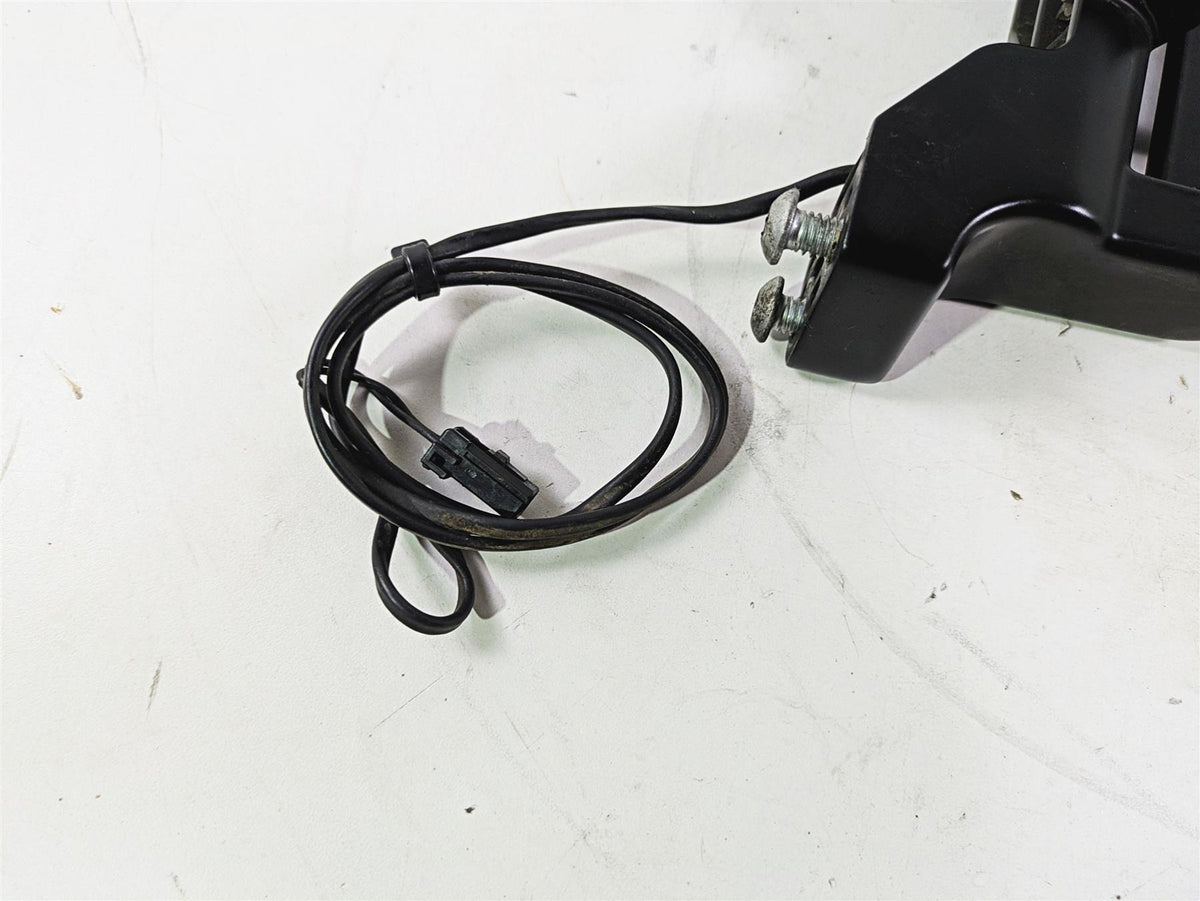 2016 Harley FXDWG Dyna Wide Glide Side License Plate Holder 60336-10 {{ shop.shopifyCountryName }} - Mototech271