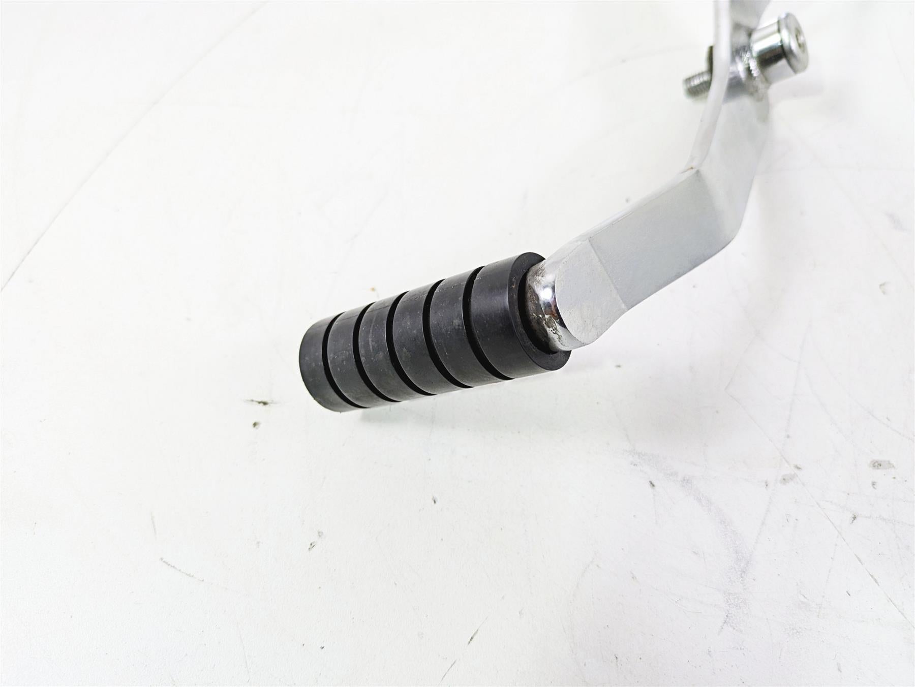 2002 Honda V-Twin VTX1800 C Left Footpeg & Shifter Shift Lever 24710-MCH-000 {{ shop.shopifyCountryName }} - Mototech271