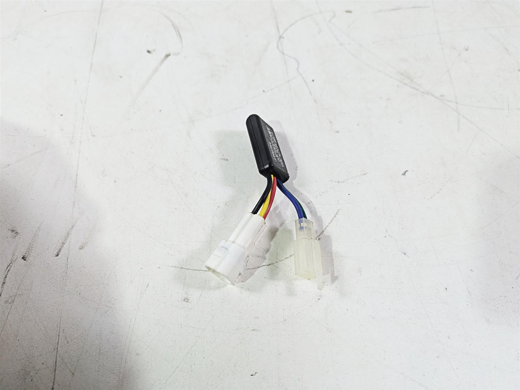 2020 Kawasaki ZX6R Ninja Servo Buddy Exhaust Valve Delete Module SkutrNet W42-1112 {{ shop.shopifyCountryName }} - Mototech271
