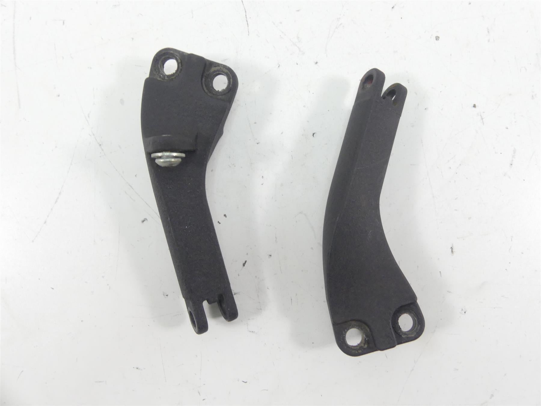 2010 Harley FXDWG Dyna Wide Glide Rear Passenger Footpeg Mounts 49230-06 {{ shop.shopifyCountryName }} - Mototech271
