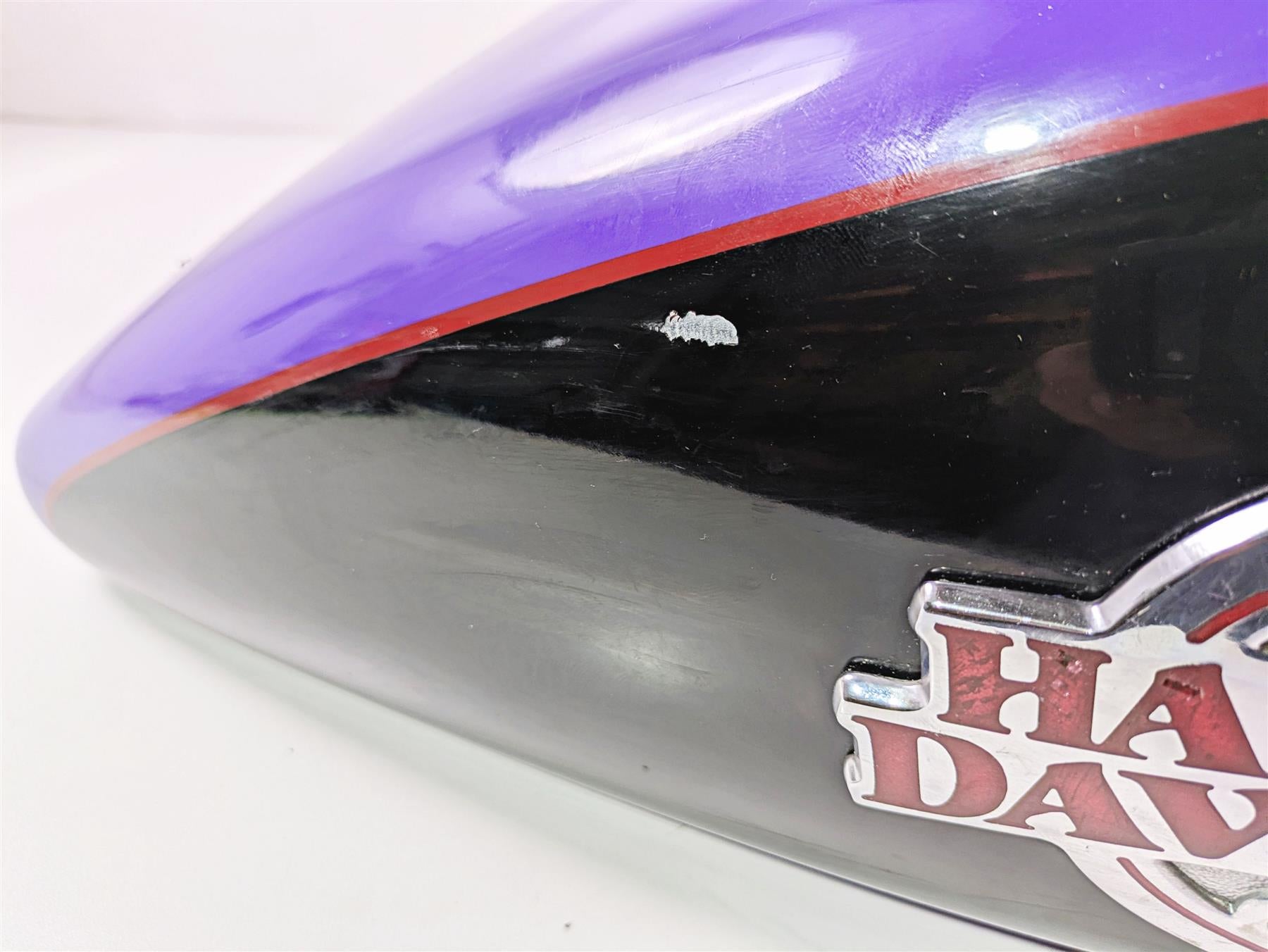 1999 Harley Dyna FXDL Low Rider Fuel Gas Petrol Tank Purple - Dented 61054-96 {{ shop.shopifyCountryName }} - Mototech271