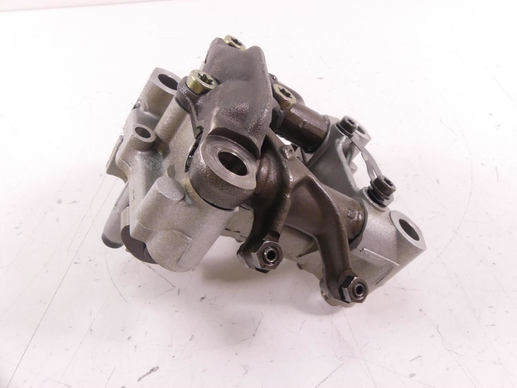 2008 BMW R1200GS K255 Adv Right Camshaft Bridge Supporting Bracket 11337717442 {{ shop.shopifyCountryName }} - Mototech271