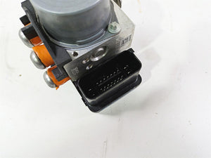 2017 BMW F800GS Adv K75 Abs Brake Pump Pressure Module 34518546851