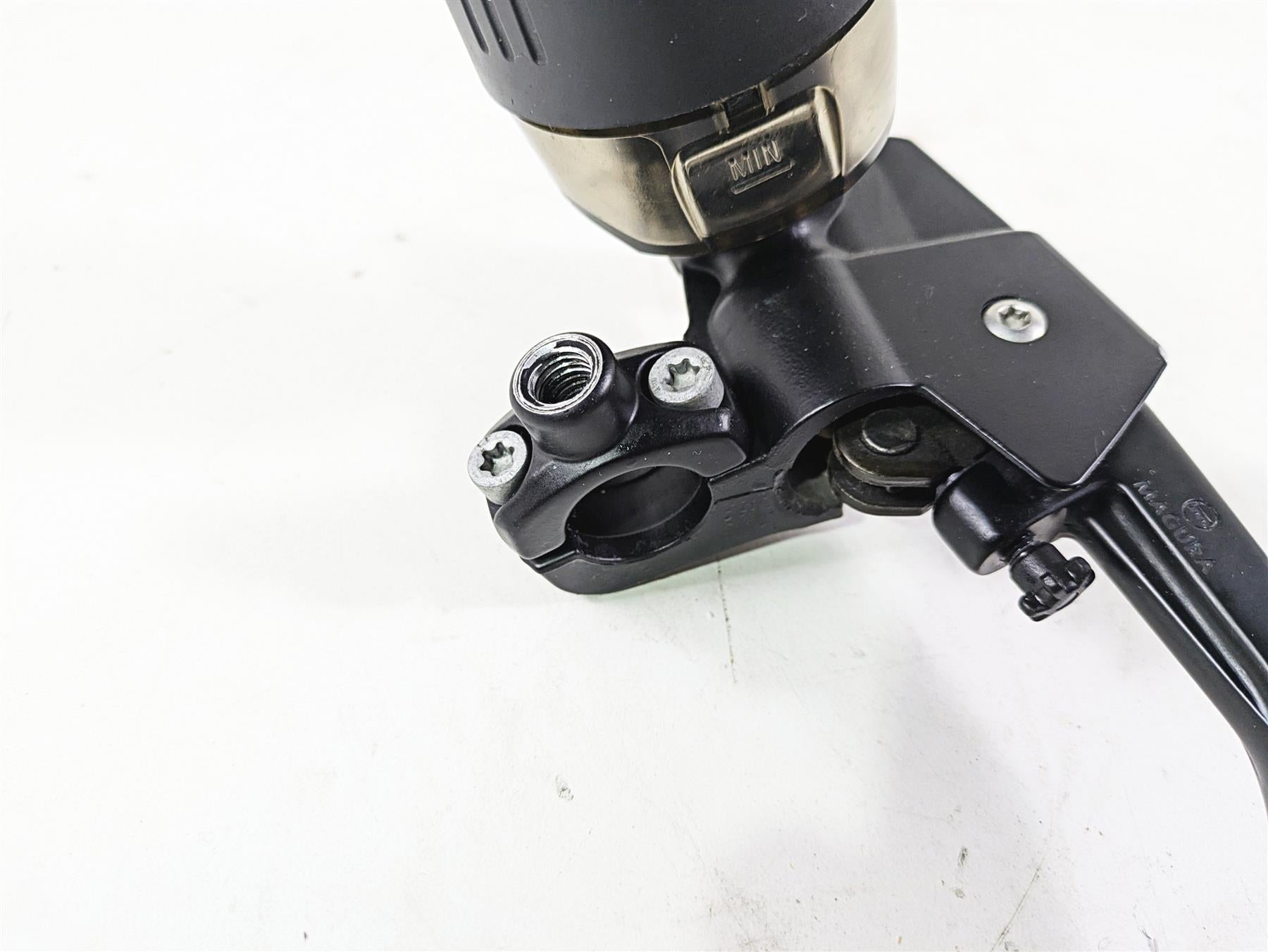 2016 BMW F800R K73 Front Brake Master Cylinder -Lever Rash 32728530045 {{ shop.shopifyCountryName }} - Mototech271