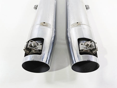 2006 Yamaha XVZ1300 Royal Star Exhaust Pipe Muffler 1D6-14710-00 1D6-14720-00 {{ shop.shopifyCountryName }} - Mototech271